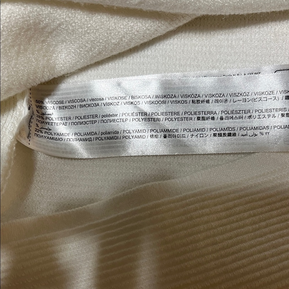 Mango White Short Sleeve Sweater - Picture 5 of 6